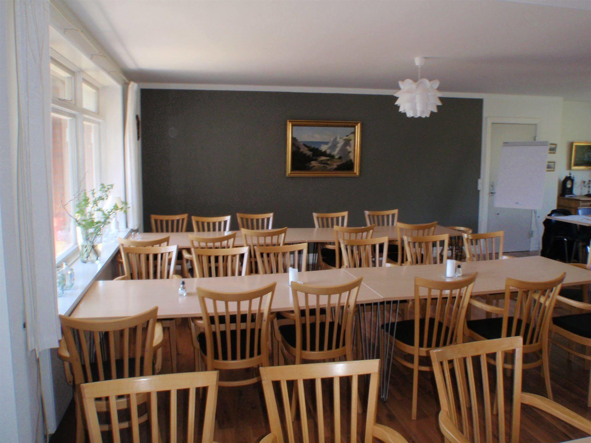 Mon Hostel & Vandrehjem 보어 외부 사진